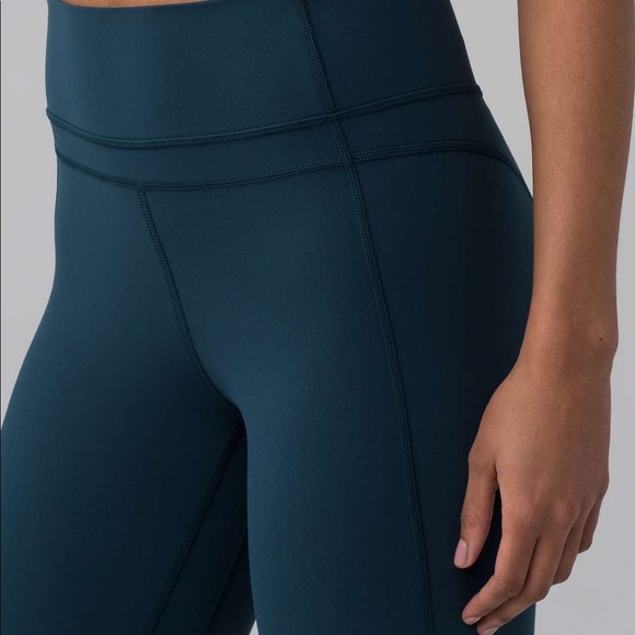 Lululemon Pushing Limits 7/8 Tight (Nulu 25"), size: 4, colour: jaded - Picture 2 of 9